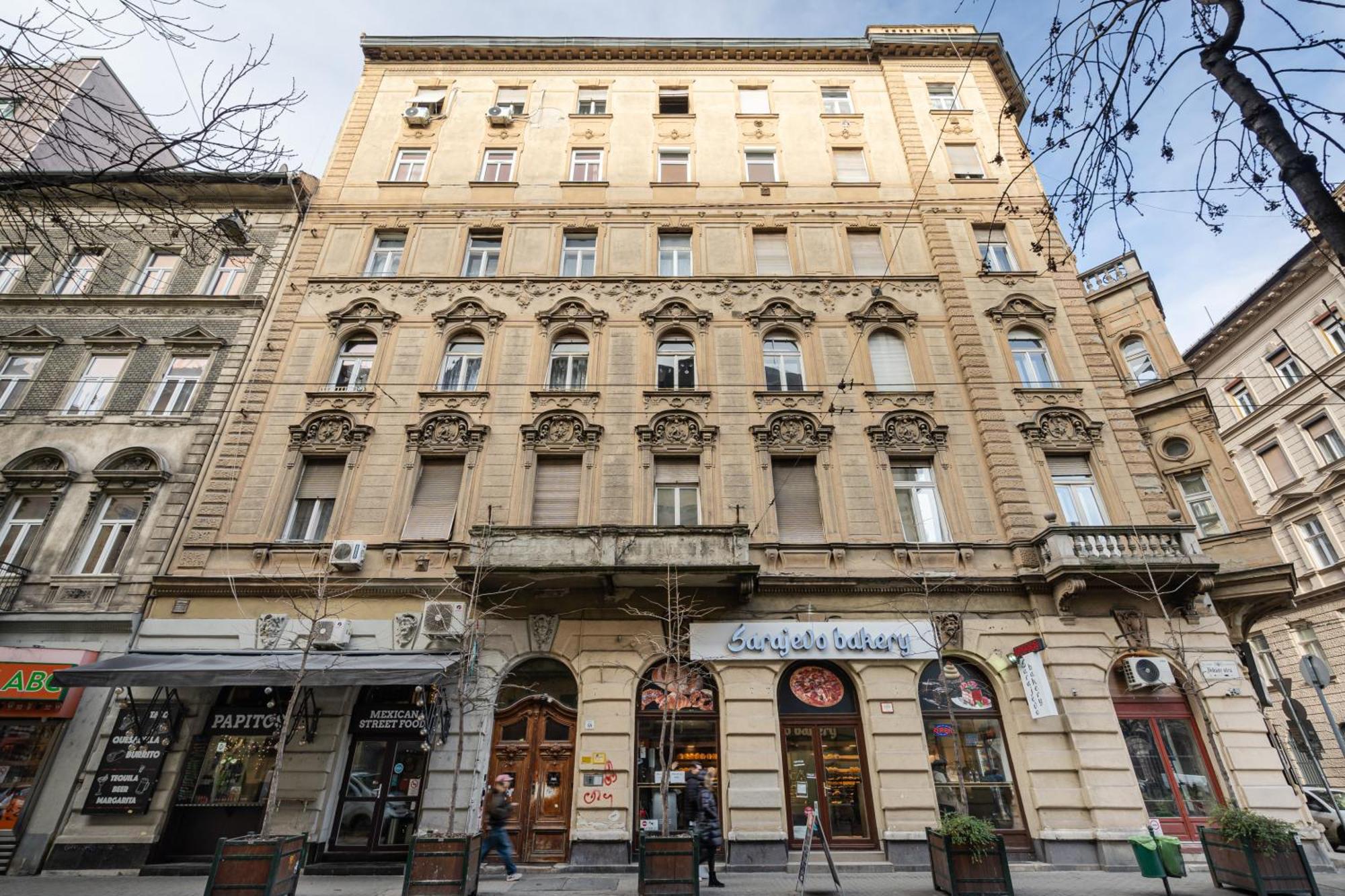 D68 - Downtown Cozy Suite - Best Location By Bqa Budapeste Exterior foto